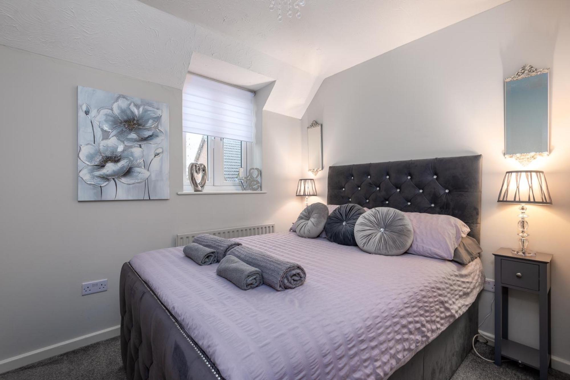 Worcester Fabulous Cherry Tree Mews Self Check In Dogs Welcome By Prior Arrangement , 2 Double Bedrooms ,Super Fast Wi-Fi, With Free Off Road Parking For 2 Vehicles Near Royal Hospital And Woodland Walks Exterior foto
