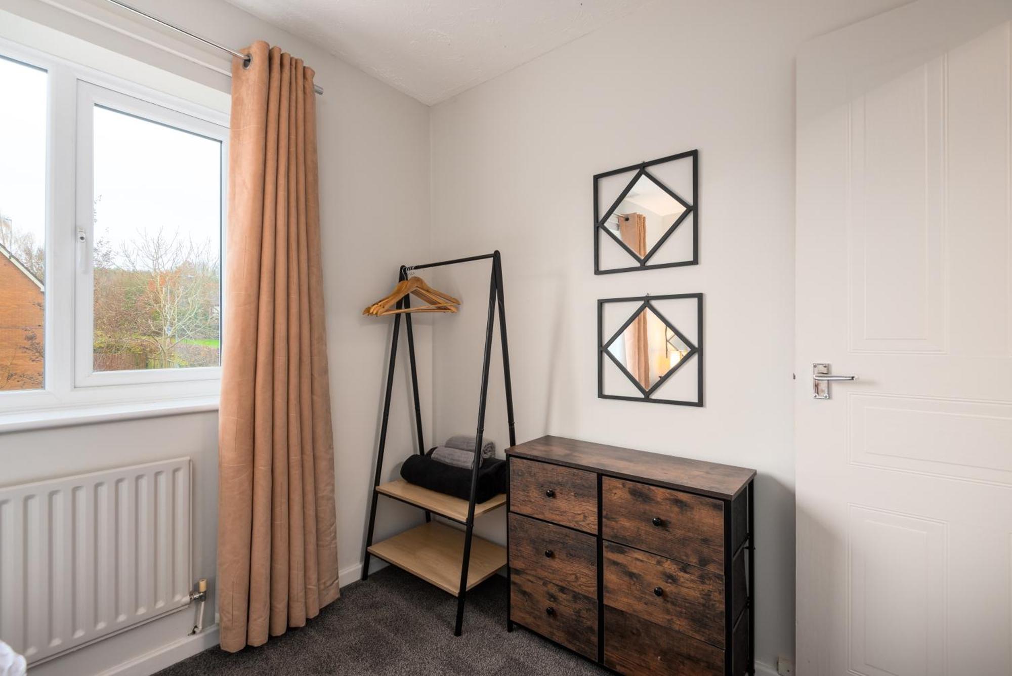 Worcester Fabulous Cherry Tree Mews Self Check In Dogs Welcome By Prior Arrangement , 2 Double Bedrooms ,Super Fast Wi-Fi, With Free Off Road Parking For 2 Vehicles Near Royal Hospital And Woodland Walks Exterior foto
