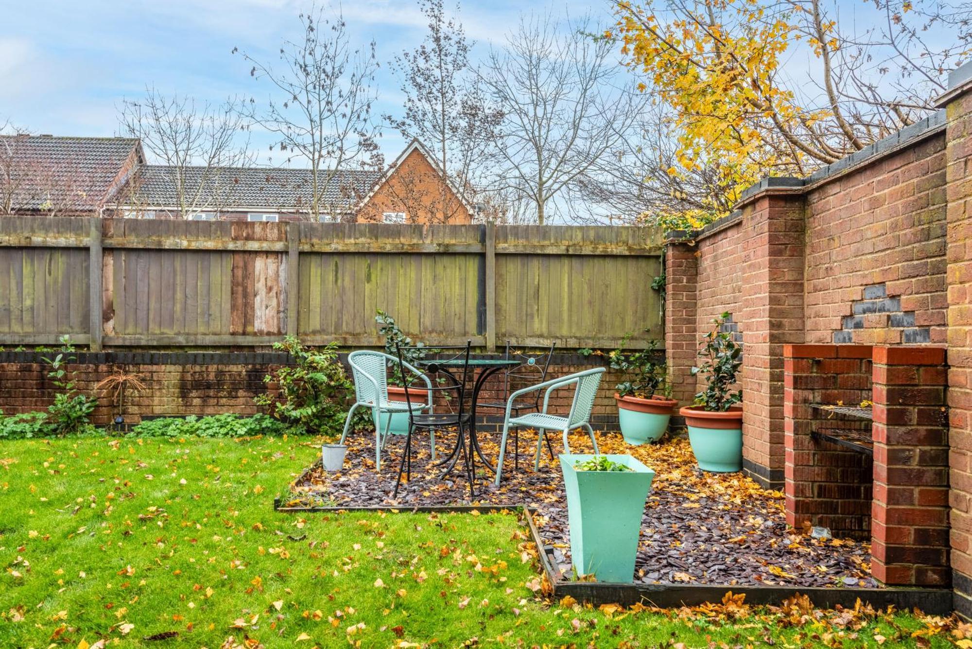 Worcester Fabulous Cherry Tree Mews Self Check In Dogs Welcome By Prior Arrangement , 2 Double Bedrooms ,Super Fast Wi-Fi, With Free Off Road Parking For 2 Vehicles Near Royal Hospital And Woodland Walks Exterior foto