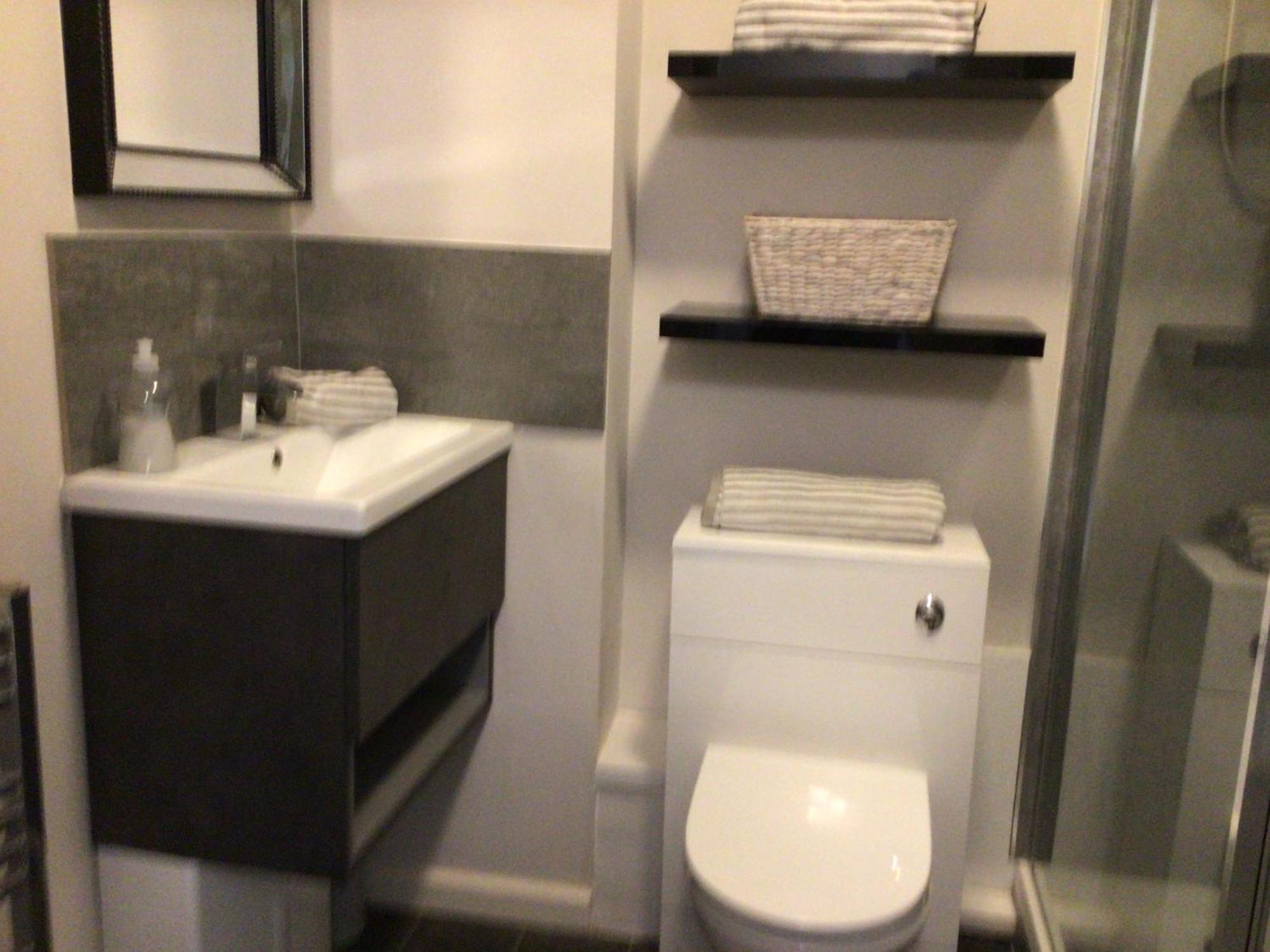 Worcester Fabulous Cherry Tree Mews Self Check In Dogs Welcome By Prior Arrangement , 2 Double Bedrooms ,Super Fast Wi-Fi, With Free Off Road Parking For 2 Vehicles Near Royal Hospital And Woodland Walks Exterior foto